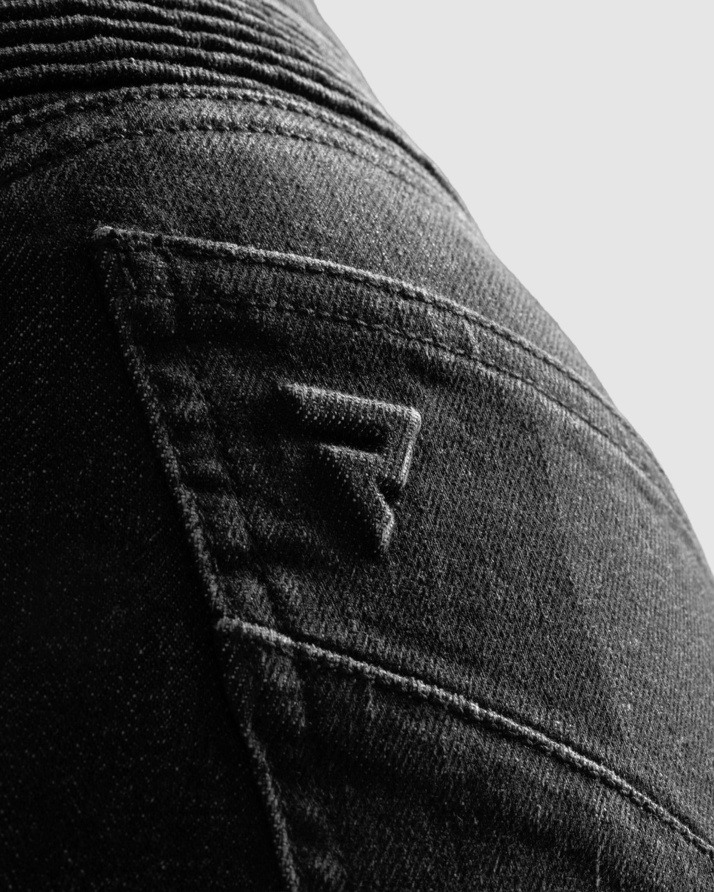 Agness 2 Mono Damskie Jeansy Motocyklowe Sprane Czarne