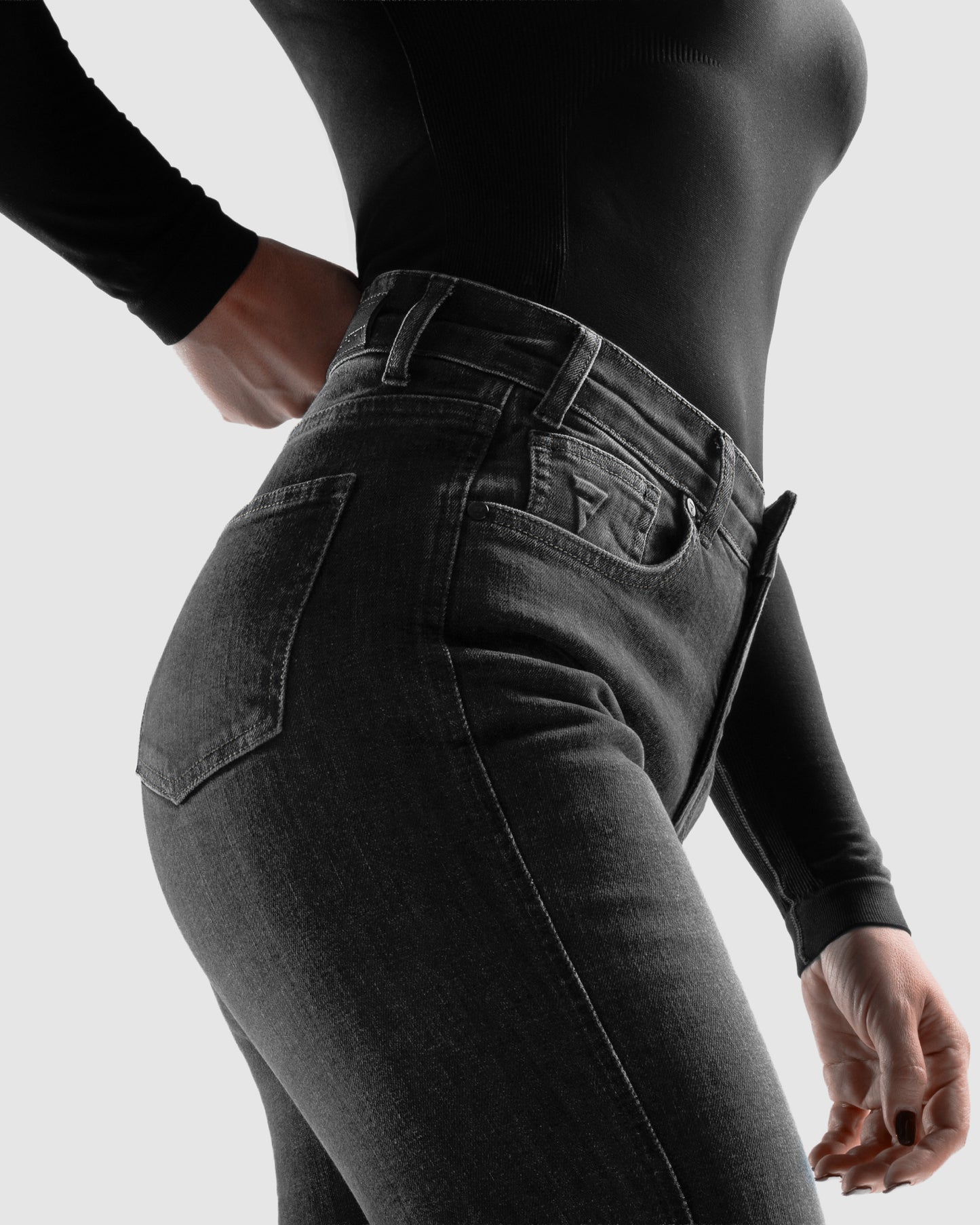 Classic Mono Damskie Jeansy Motocyklowe Sprany Czarny