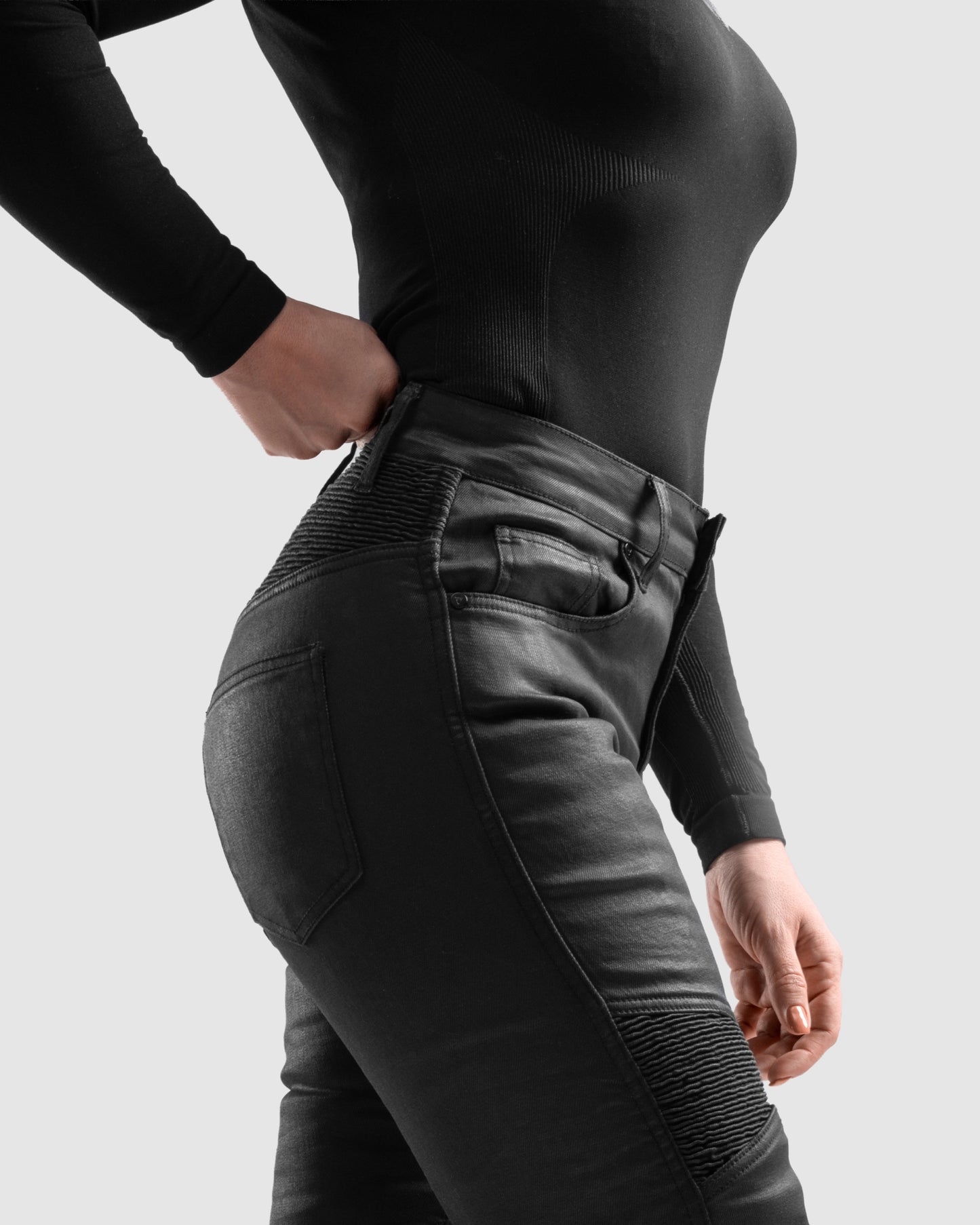 Roxy Jeansy Motocyklowe Damskie Slim Czarne Woskowane