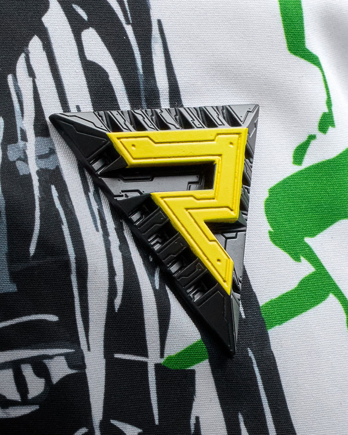 PRZEDSPRZEDAŻ: Kurtka Rebelhorn Slash Cyberpunk: Edgerunners 2